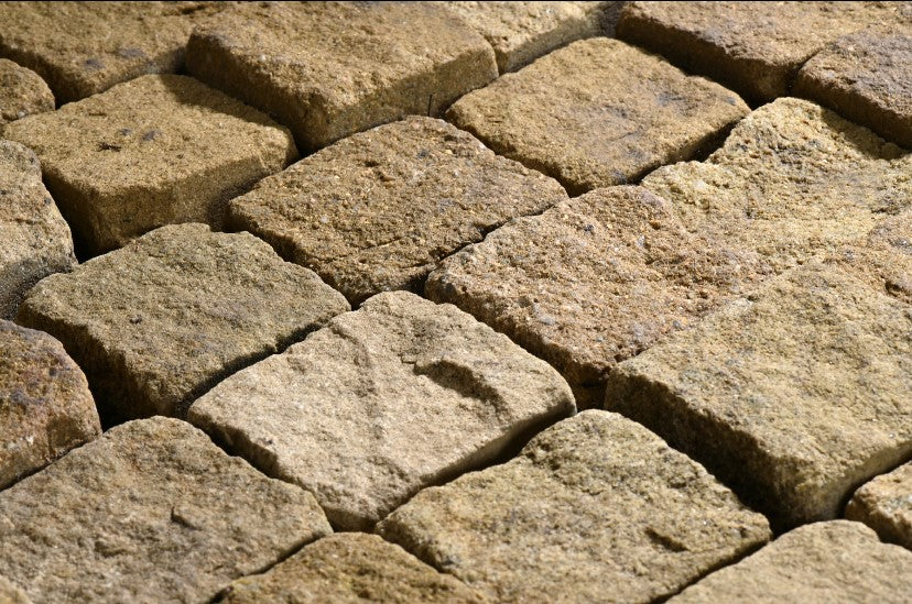 Tumbled Coursed Sandstone Sets 100mm (4 inch) – Cross Bank Stone